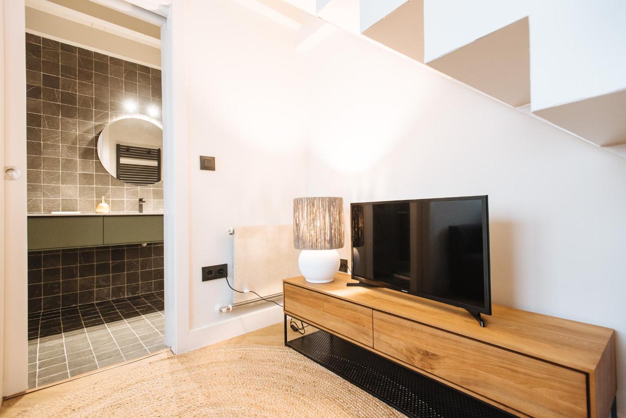 Relator Apartment